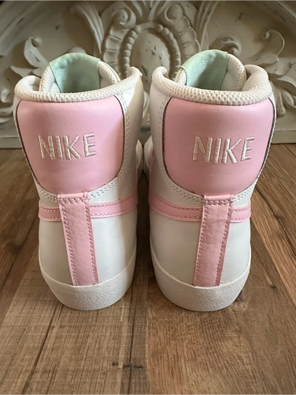 Nike Cream High-Top Sneakers with Pink & Mint Accents 5.5 big kids